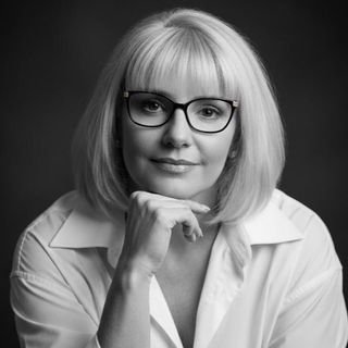 Dra. Cibele Zalli