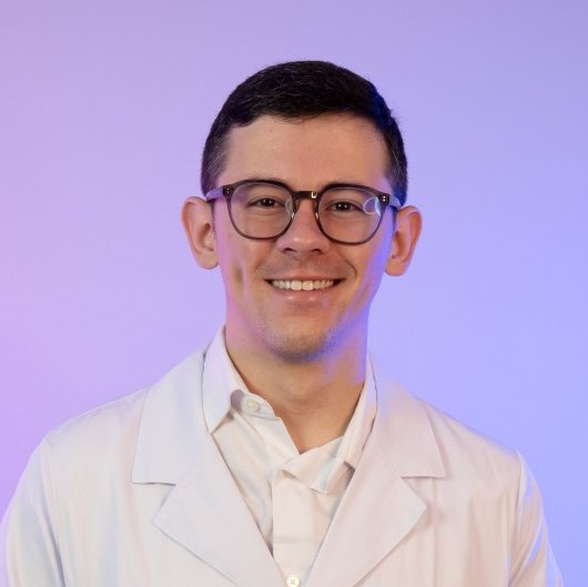 Dr. Gabriel Pinheiro Machado