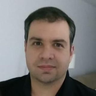 Dr. Marcelo Martins Soares