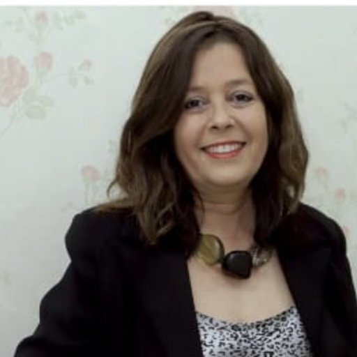 Dra. Adriana Novaes Rodrigues