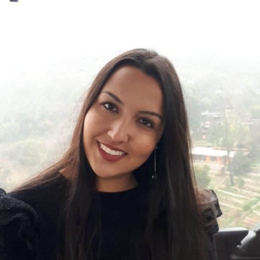 Dra. Thais Angelina Caetano