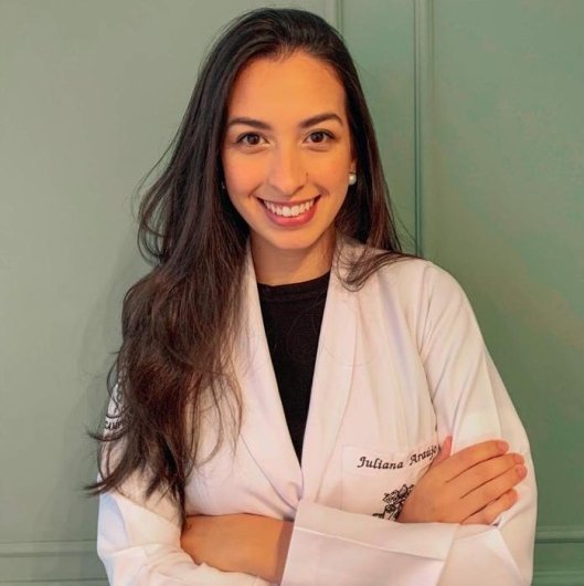Dra. Juliana Araújo