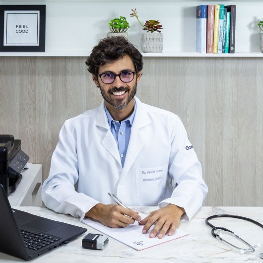 Dr. Daniel Pessoa