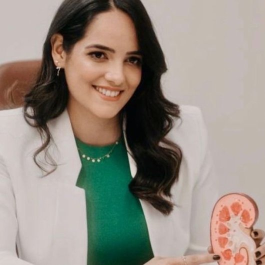 Dra. Thalita de Oliveira Matos