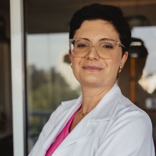 Dra. Camila Ayer Miranda Borges