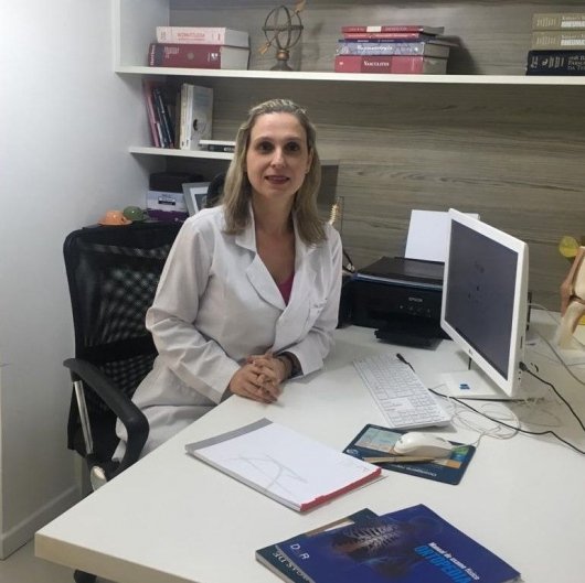 Dra. Karenn Monnerat