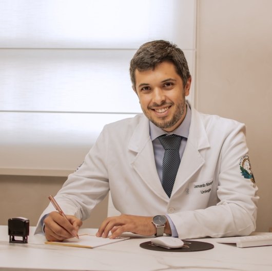 Dr. Leonardo Marques