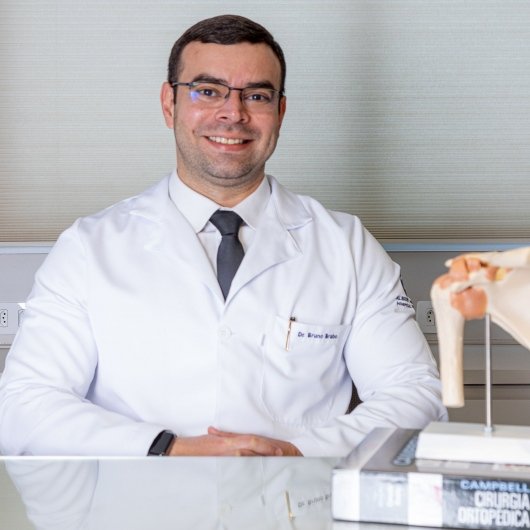 Dr. Bruno Brabo