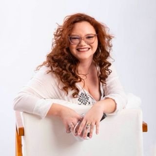 Dra. Maria Clara Dantas Vieira