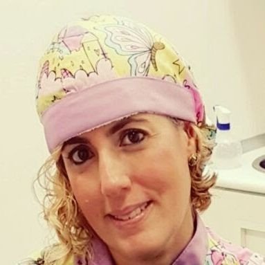 Dra. Ana Claudia Vasconcelos