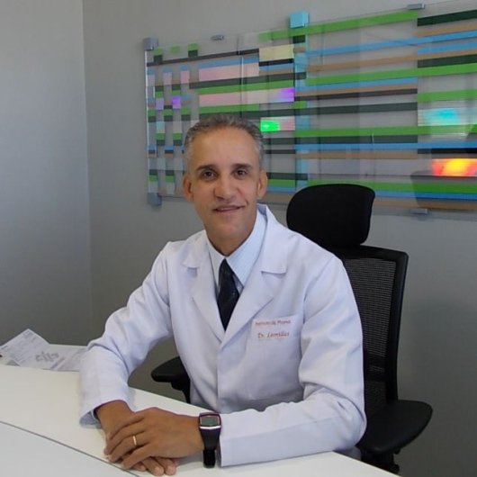 Dr. Leonidas Noronha Silva