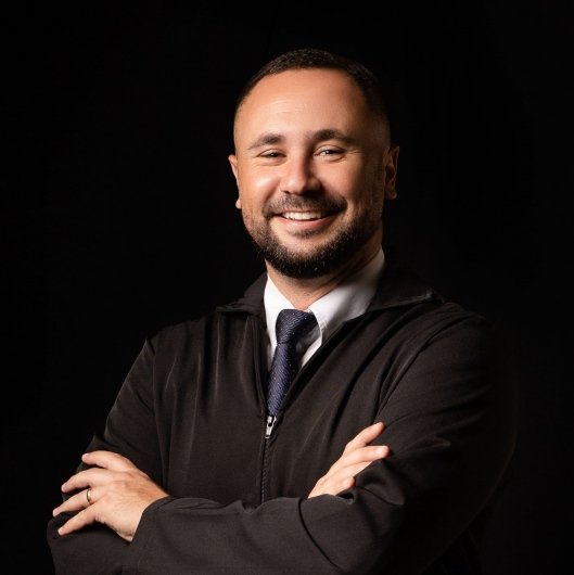 Dr. Fernando Fadel Filho