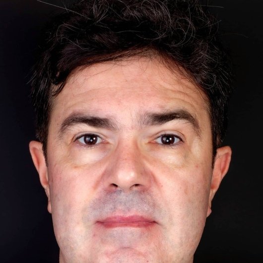 Dr. Alexandre Teixeira
