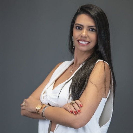 Dra. Thaís Canuto Loureiro Tagliaferro