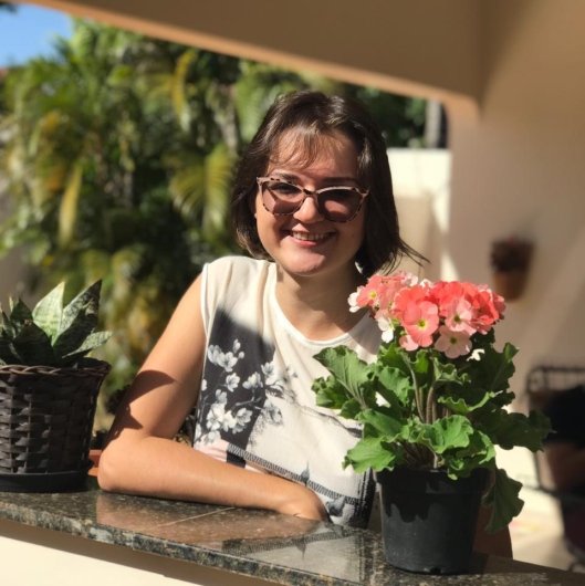 Dra. Beatriz Simas