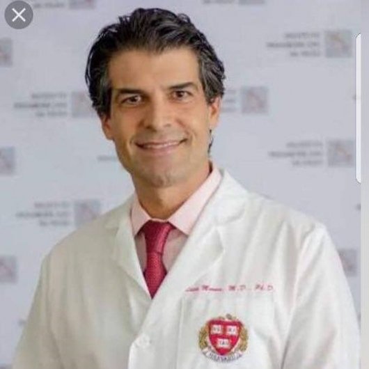 Prof. Lúcio Moraes