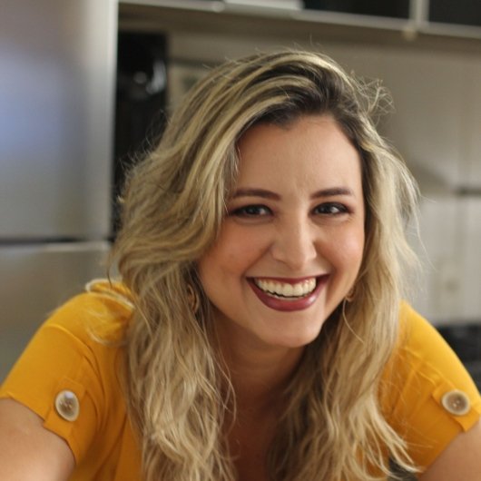 Dra. Adriane Garcia