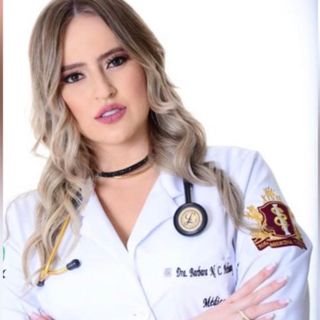 Dra. Bárbara Heluany Moreira