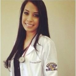 Dra. Ana Flavia Badra Scatolin