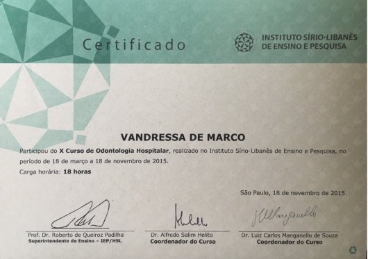 Dra. Vandressa De Marco