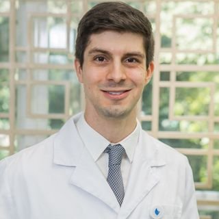 Dr. Bruno Salomão Hirsch