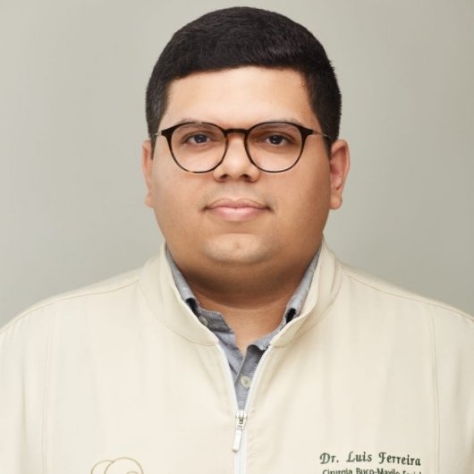 Dr. Luis Ferreira