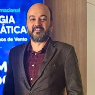Dr. Marcos Almeida Do Couto