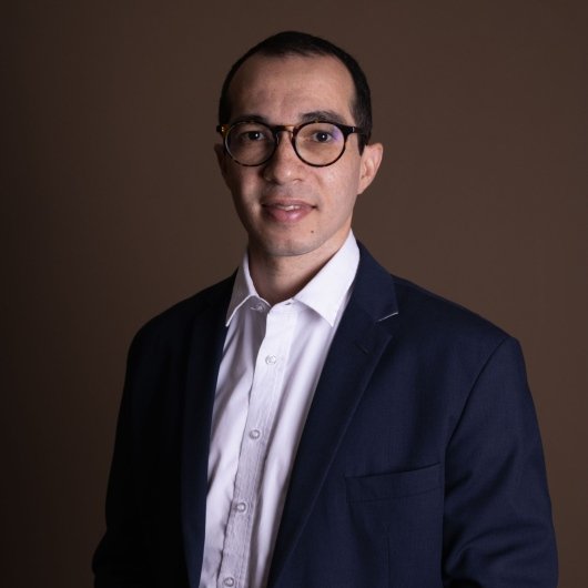 Dr. Gustavo Fernandes de Alvarenga