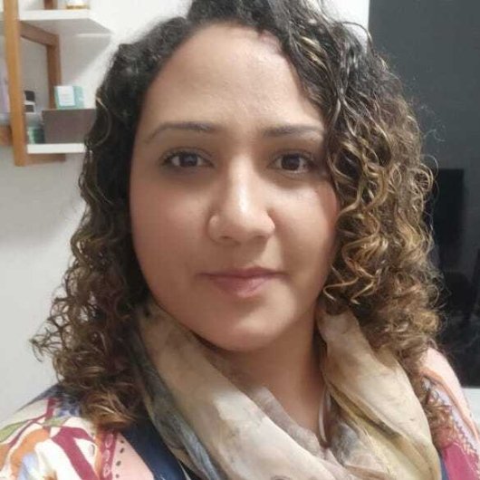Dra. Gisele Azevedo