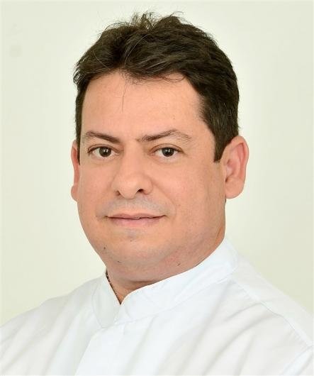 Dr. José Cláudio Correia