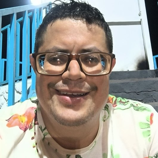 Prof. Elvis Balbino Naves