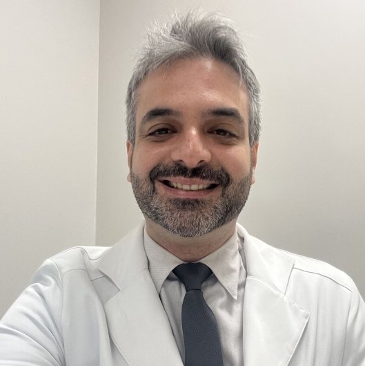 Dr. Yuri Souza Botelho