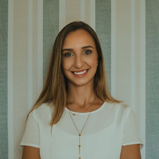 Jaqueline Buzetto Silveira