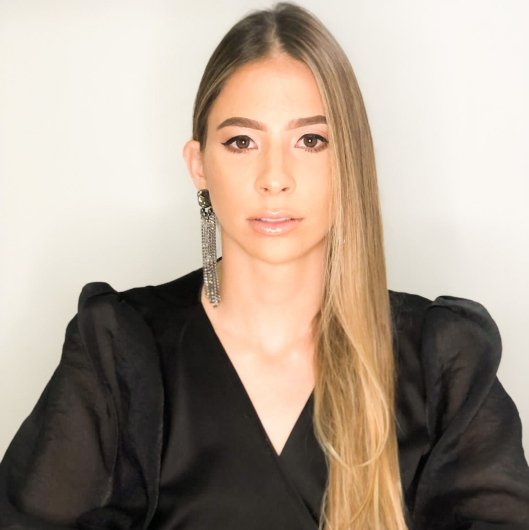Dra. Daniela Lorentz Gomes Barbosa Andrade