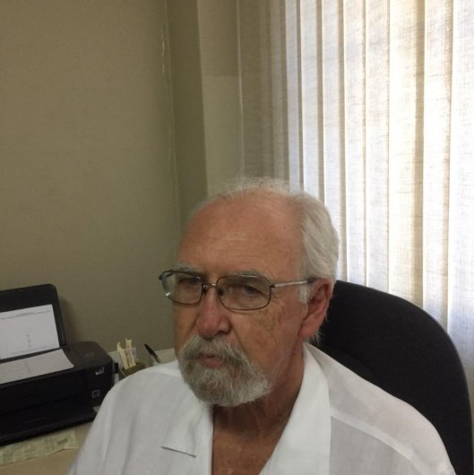 Dr. Edson Nunes Vieira