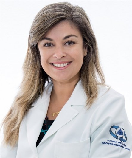 Dra. Liana Toffano Coutinho