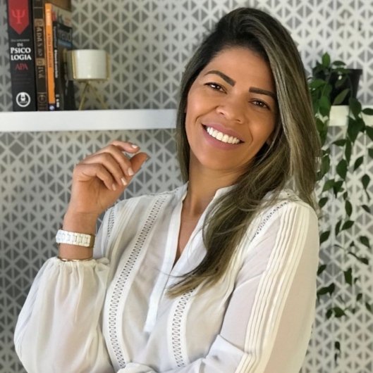 Vera Ribeiro
