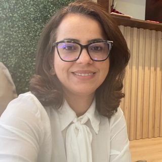 Dra. Mayda Queiroz