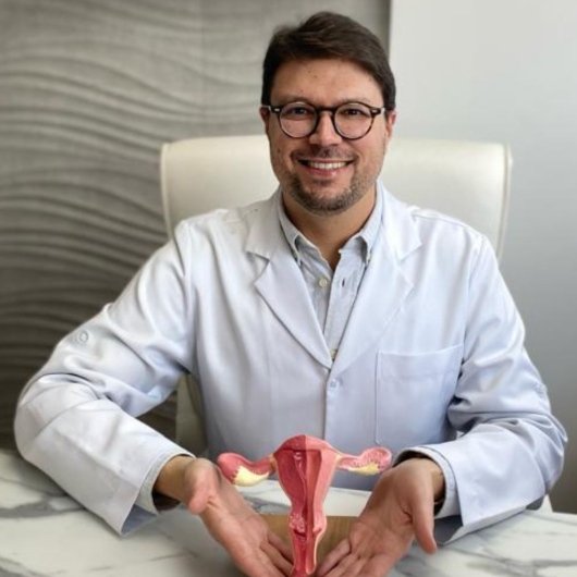 Dr. Leonardo Carvalho