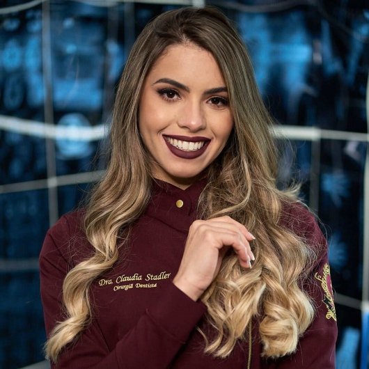 Dra. Claudia Stadler