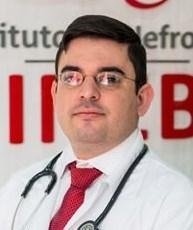 Dr. Leonardo Garnica