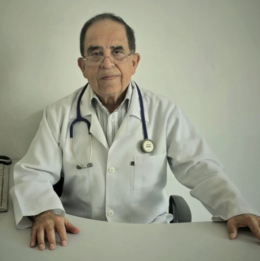 Dr. Jorge Villegas Pantoja