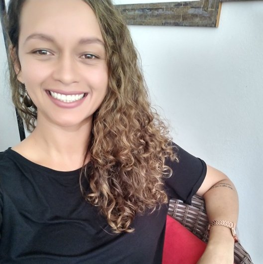 Juliana Cecilia Carvalho