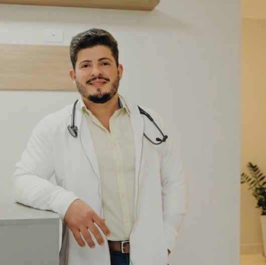 Dr. Felipe Aquino