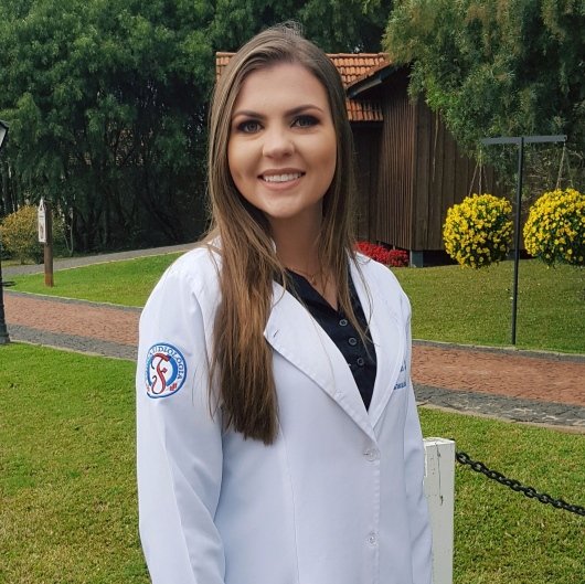 Larissa Bida