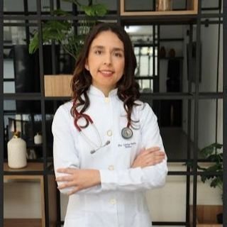 Dra. Clarissa Lopes Batista