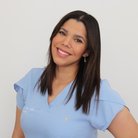 Andressa Vilela Sales Moreira