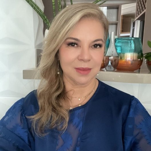 Dra. katia Regina Botelho