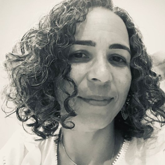 Dra. Sylvana Vianna Pereira