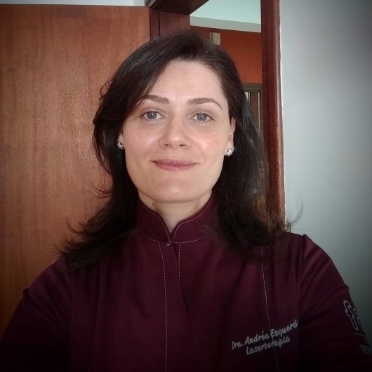 Dra. Andréa Esquerdo